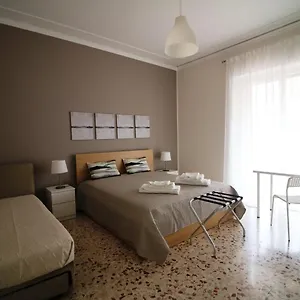  Apartamento Giuffrida Italia