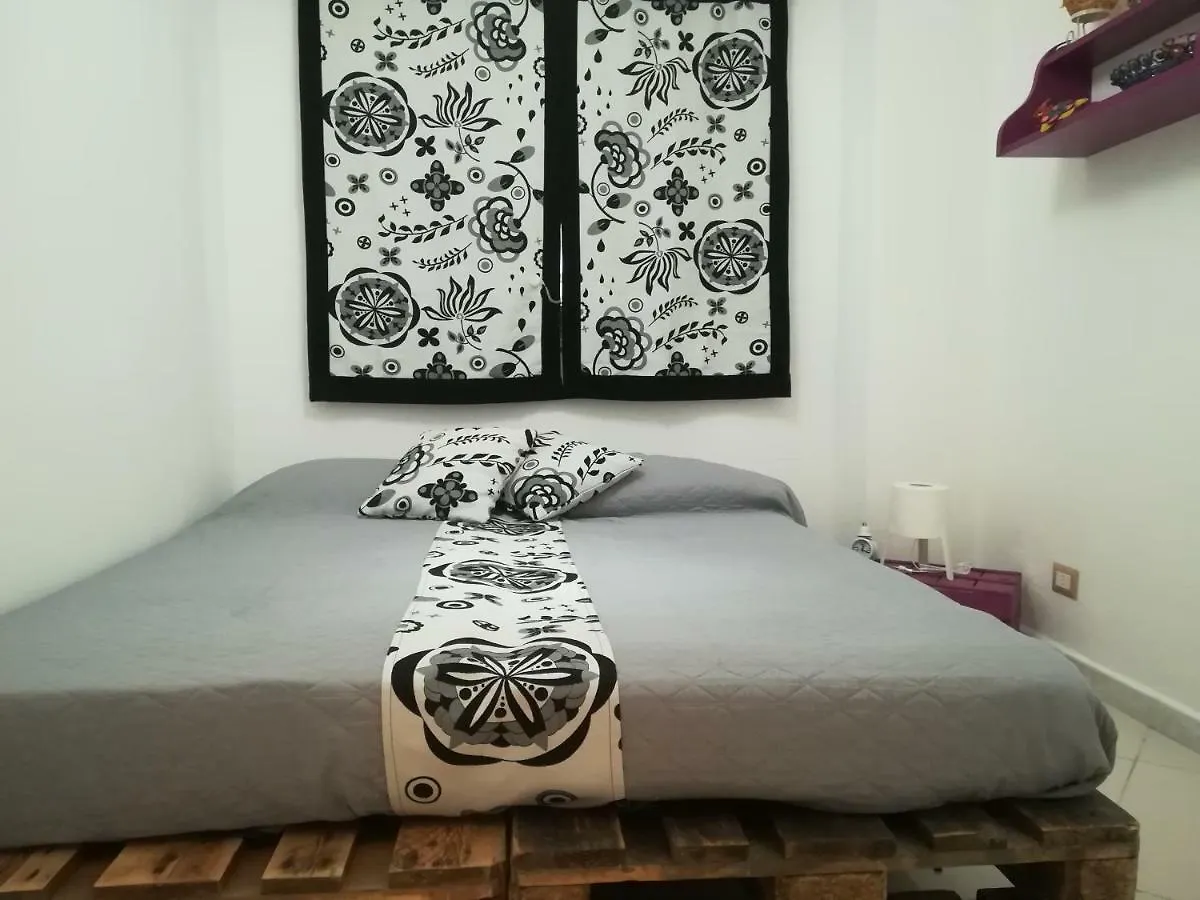 Amendola24 Apartment Cefalu